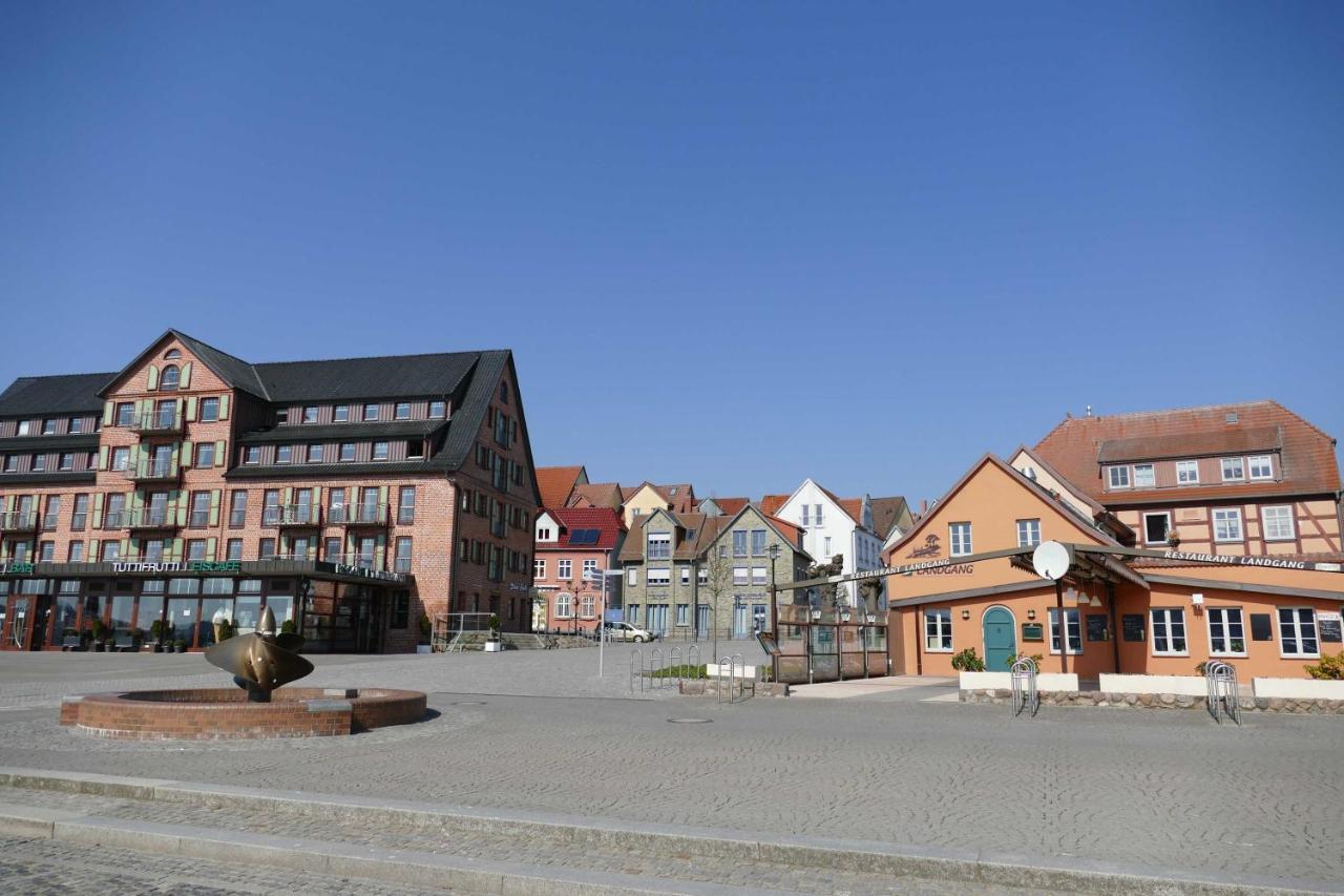 Ferienwohnung "An Der Waterkant" Objekt Id 12050-0 Waren  Exterior foto